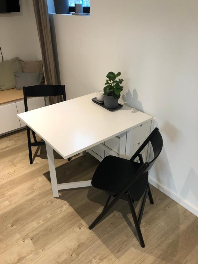 Bezaubernde Gastesuite Mit Terrasse Im Hinterhof Hamburg Bagian luar foto